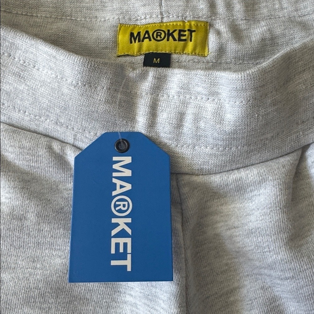 NWT MARKET Studios Graphic Sweatpants Joggers Medium - Picture 2 of 3